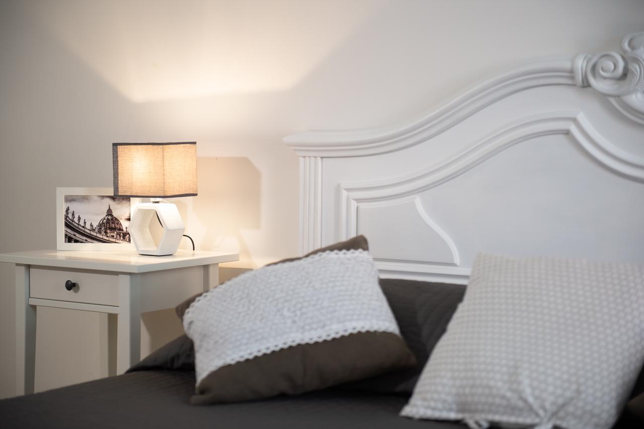 House Bonifacio Apartment Рим Екстериор снимка