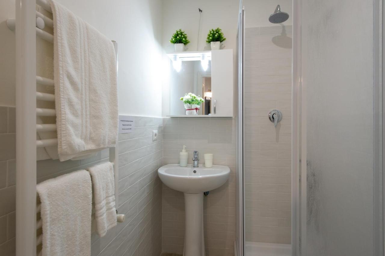 House Bonifacio Apartment Рим Екстериор снимка